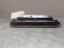 Feu arriere stop central