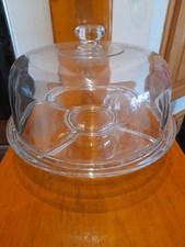 Cloche A Gâteau Avec Plateau