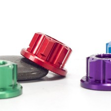 Écrous de roue de piste de