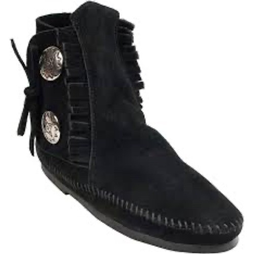 Minnetonka two button hardsole - minnetonka,