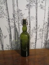 ancienne bouteille en verre