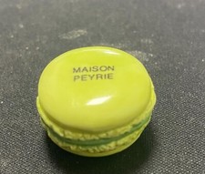 FEVE-MACARON VERT MAISON