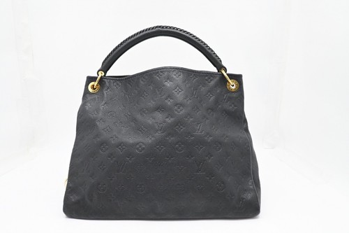 Authentic louis vuitton - louis,