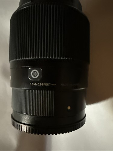 Sigma 30mm dc - dc, dn