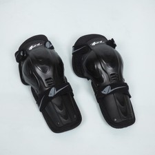 Genouillère articulée pro