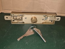 Serrure applique pour - serrure,