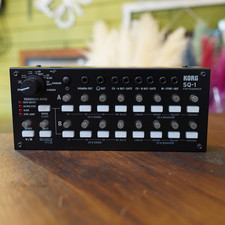 Séquenceur pas à pas KORG