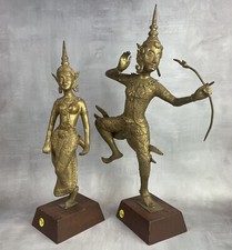 THAILANDE : Paire de statuettes Prince Rama et danseuse Apsara,  régule doré ?