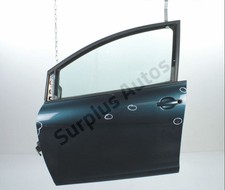 PORTE AVANT GAUCHE 5P0831055A