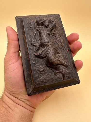 Femme allongée antique - à, l'antique