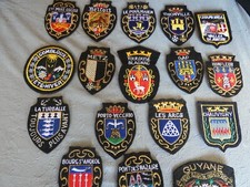 COLLECTION DE 200 BLASONS