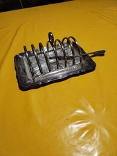 Porte Toasts Et Beurrier Metal Argenté