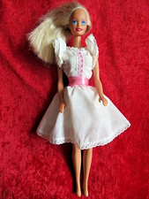 BARBIE en ROBE D'ETE et
