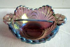 Salière Art Déco verre rose et bleu irisé à 4 pétales godronnés
