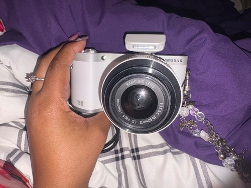 Samsung nx300 3mp - nx300, 20.3mp