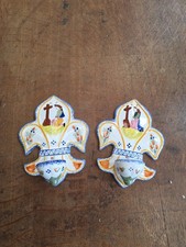 Paire de bénitiers en