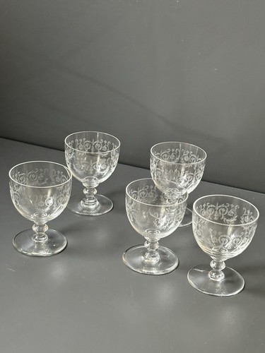 Lot petites verres gravé - de,