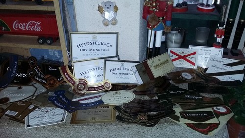 Lot plus 50 étiquettes - lot,