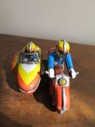 Moto avec side car - avec,
