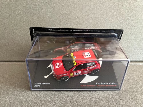 Voiture miniature fiat - voiture,