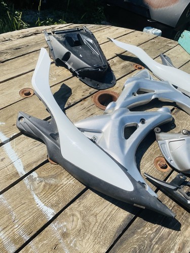 Esthétique moto 650 gladius - 650,