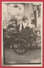 CHEVAUX DE BOIS, MANEGE, FÊTE - CARTE PHOTO - Gros plan