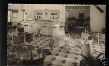 INTERIEUR DE BAR / MOBILIER Années 1950-1960