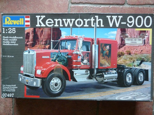 Maquette camion revell - camion, 1/25