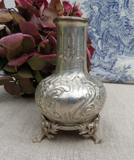 PETIT VASE ART NOUVEAU TRIPODE EN MÉTAL - MOUVEMENT ARTS & CRAFTS