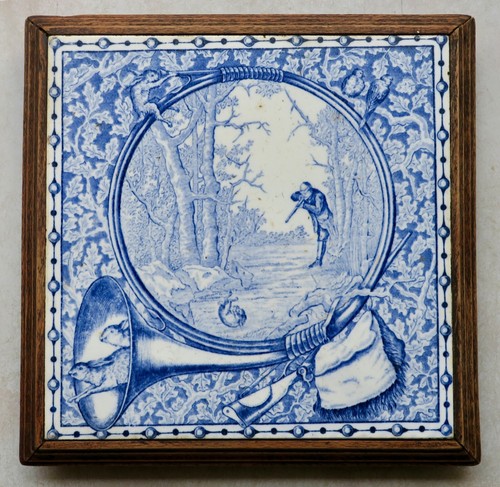 Dessous plat ancien faience - de,