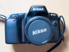 NIKON F70 et zoom NIKKOR 28-80mm f/3.5-5.6D