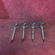 4 ×Injecteur 2.0 TDI VW  04L130277AE Audi seat Skoda Golf 7  0445110471