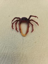 Jouet monstre en caoutchouc