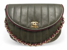 VINTAGE SAC A MAIN CHANEL DEMI LUNE FERMOIR TIMELESS CUIR KAKI BANDOULIERE 5400€
