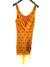 Robes aussi bien de tous les