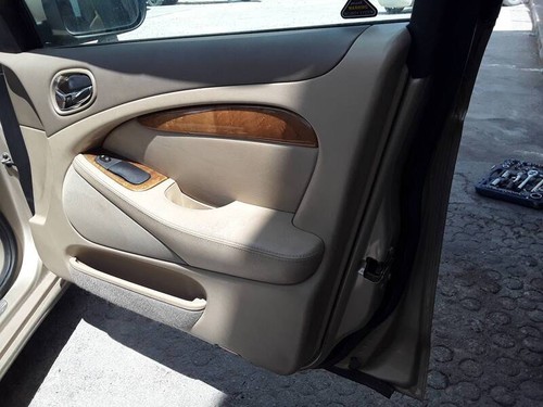 Protection porte avant droit - protection,