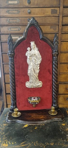 Intéressante plaque vierge