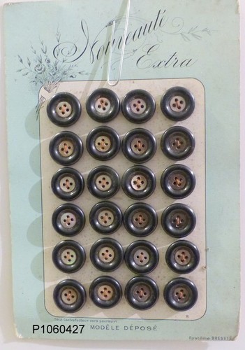 Lot boutons anciens - 24,
