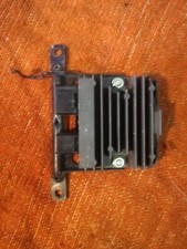 Régulateur  Honda 600 cbf