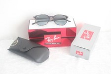 Neuf : Lunettes de Soleil RAY