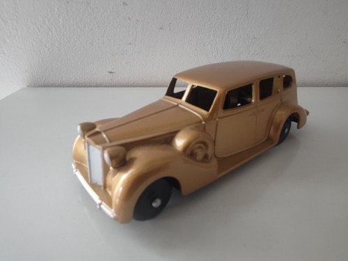 Dinky toys atlas - dinky, 24p