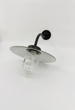 Lampe De Cour Ancienne