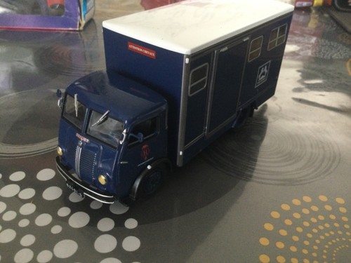 Camion metal autrefois - camion, d'autrefois