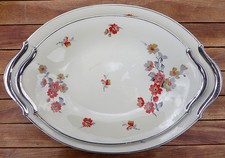 PLATS ovales en porcelaine de