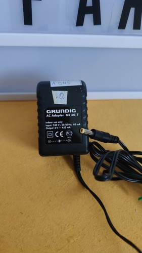 Grundig chargeur secteur - ★,