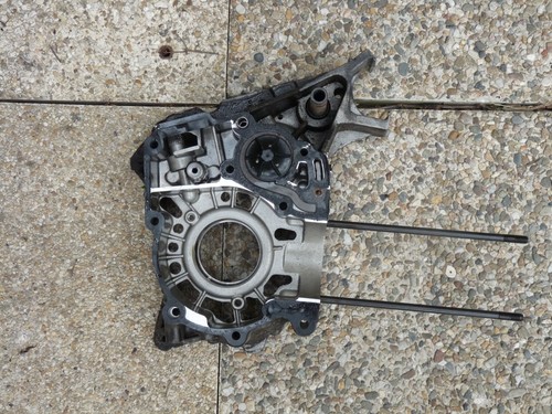 Carter moteur droit peugeot - moteur,