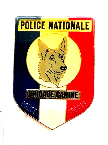 Police ancienne plaque - ancienne,