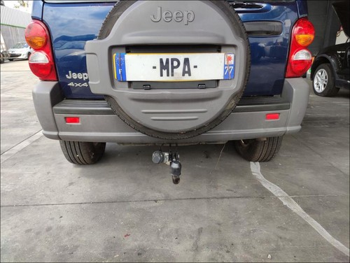 Pare choc arriere jeep - arriere,
