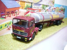 Ixo-Altaya  Camion Mercedes