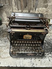 Machine à écrire Continental